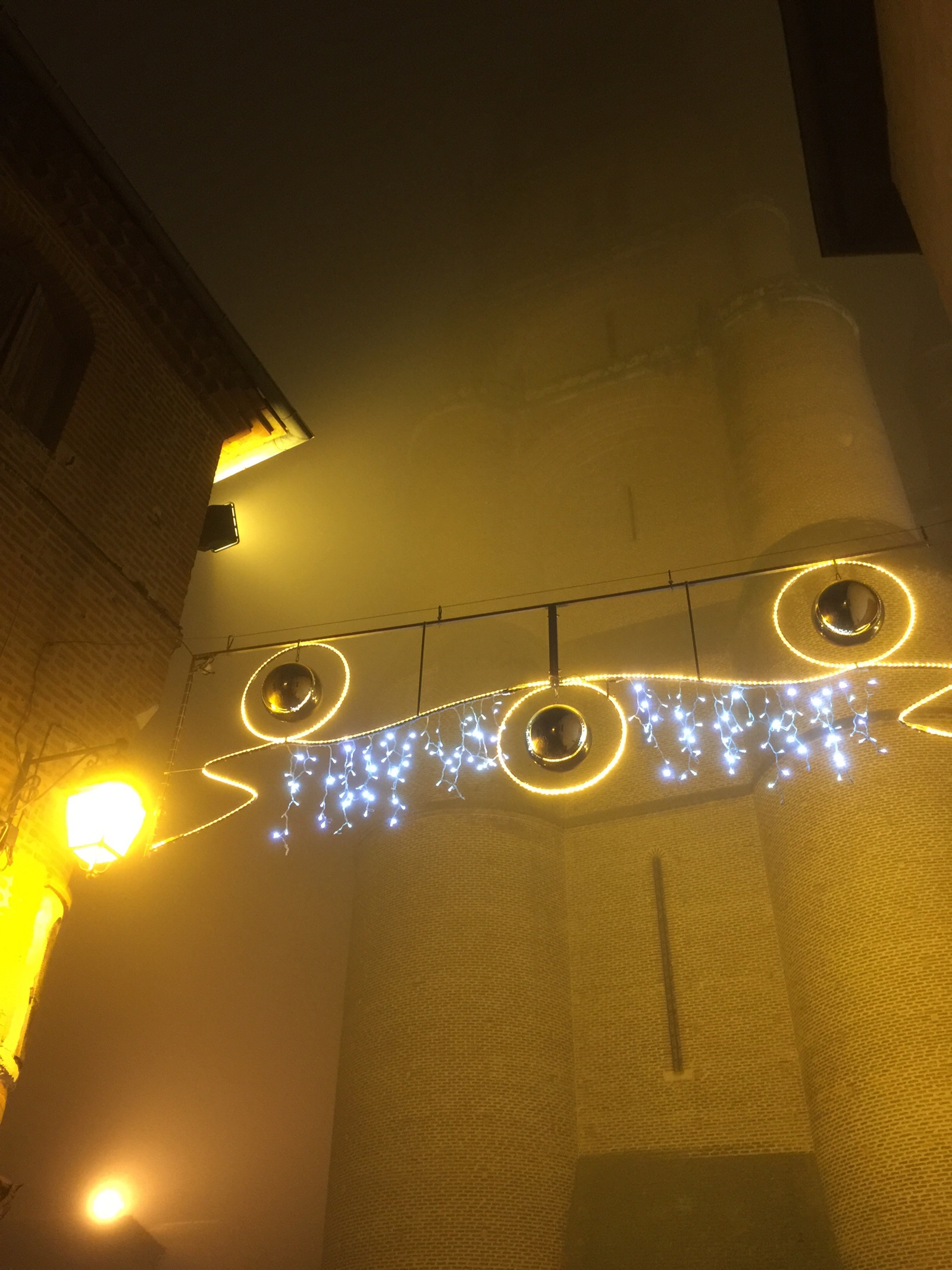 Illuminations des rues à Albi